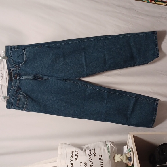 Calvin Klein Jeans Medium Wash Waist 34 Length 30 - Picture 1 of 2